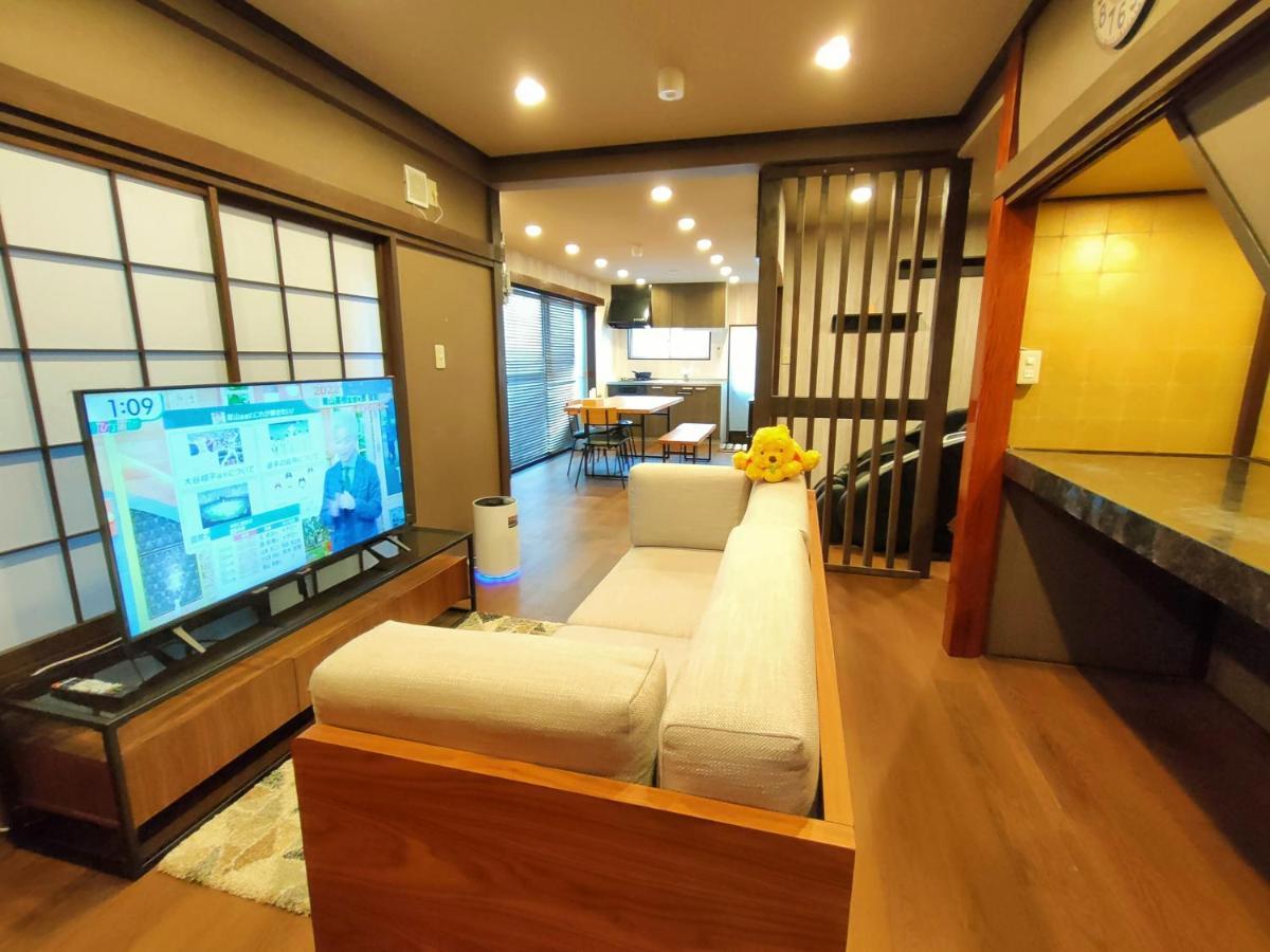 Kiki House Hotel Tokyo Exterior photo